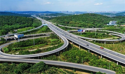 和县钢筋套筒应用于高速公路